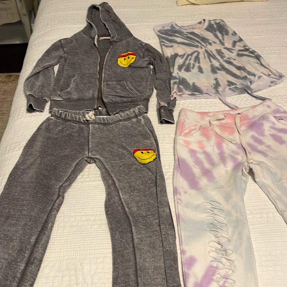 sweats, hooded sweatshirt and t- shirt. All 4 pieces $$35 or $10 each